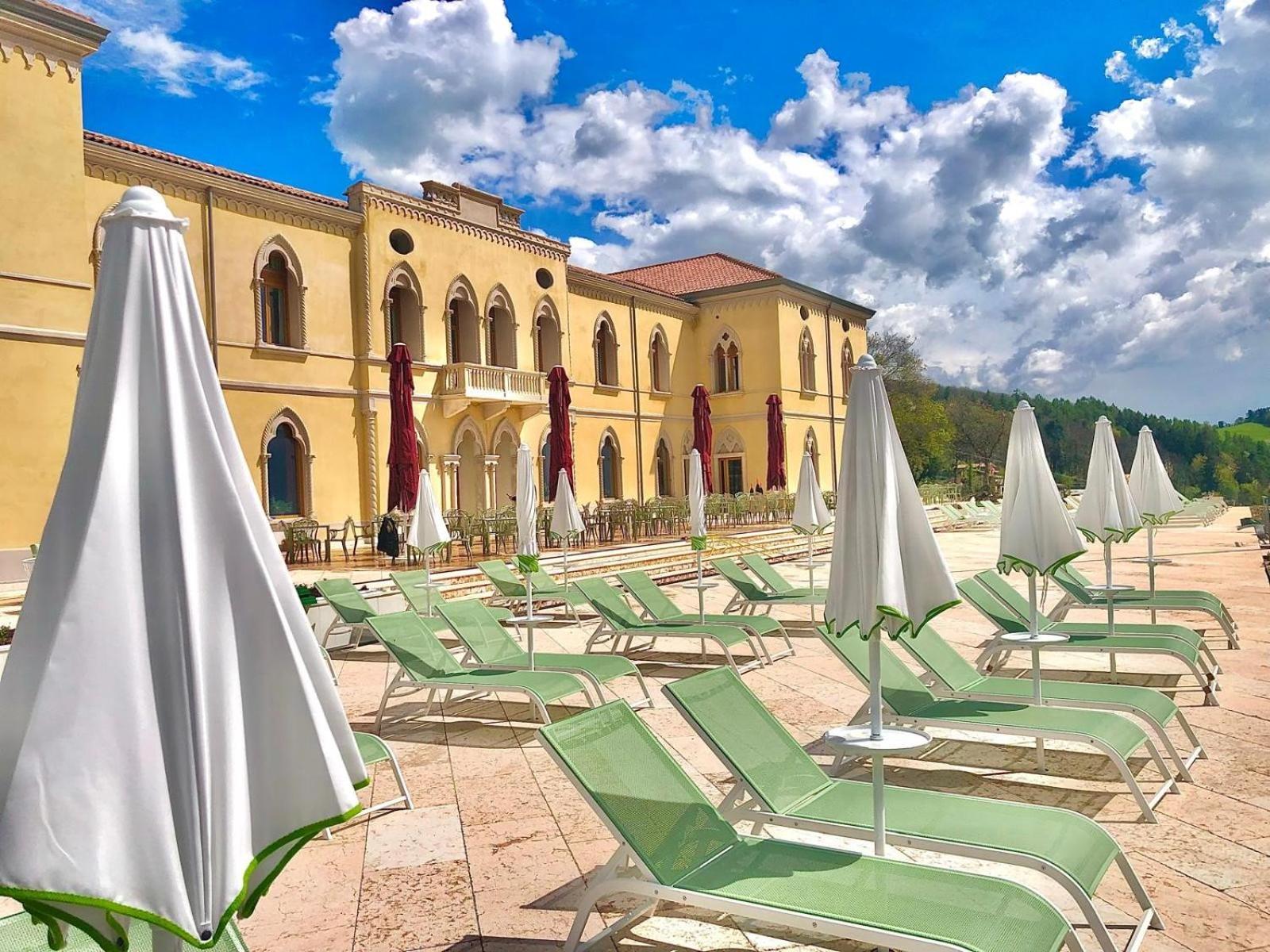 Parc Hotel San Pietro Spiazzi Di Caprino Exterior foto